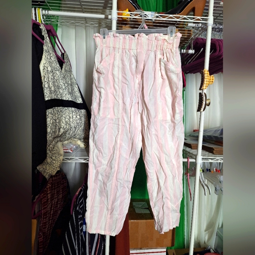 SYCAMORE PINK AND WHITE STRIPED PANTS SIZE SMALL